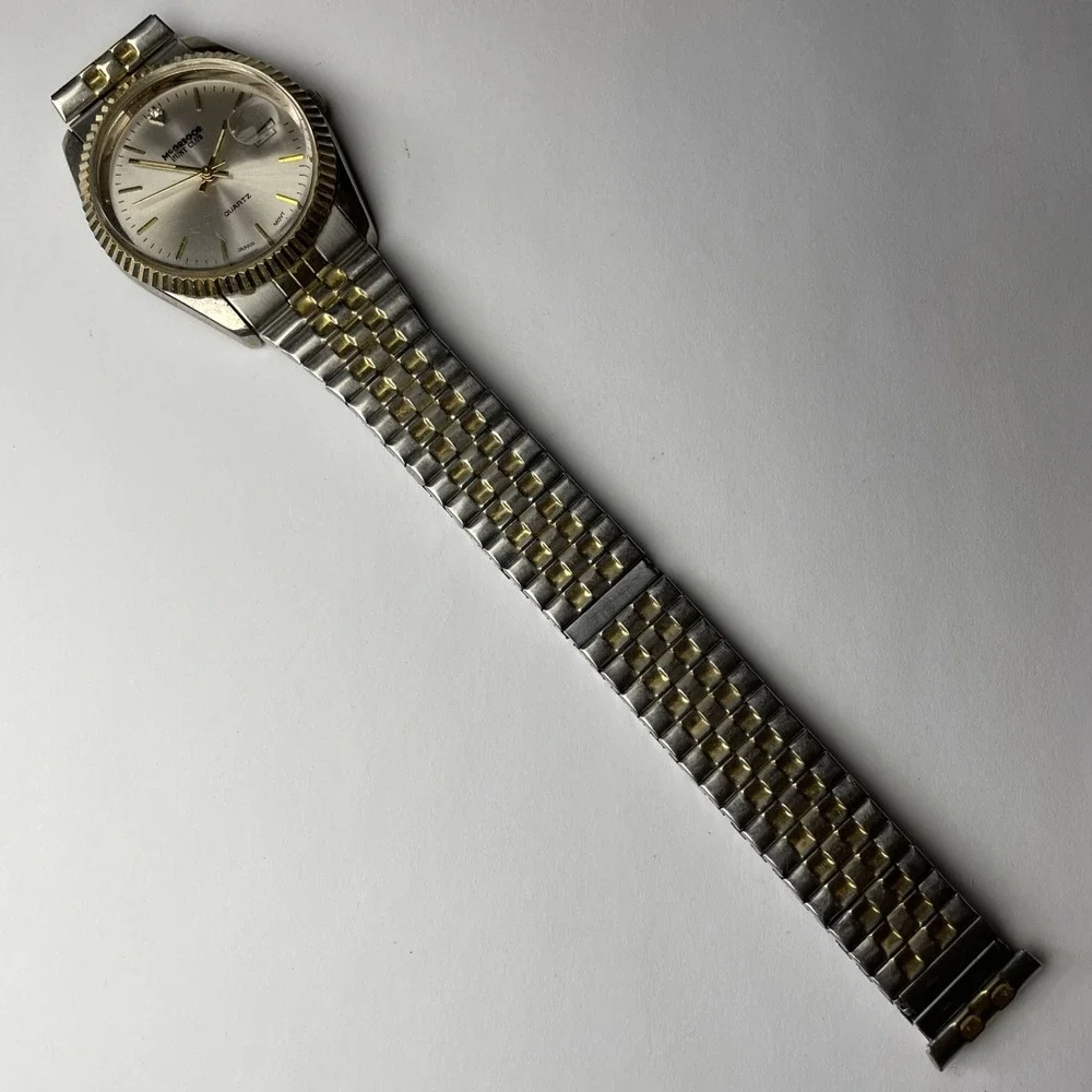 McGregor Hunt‎ Club Two-Tone Fluted Bezel Men's Watch Broken Band